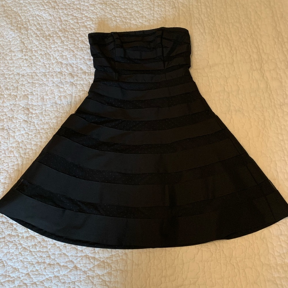 Strapless black a-line party dress